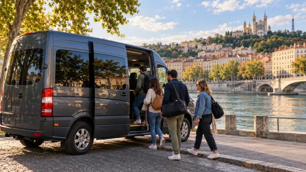 Les meilleures options de minibus à Lyon pour vos groupes